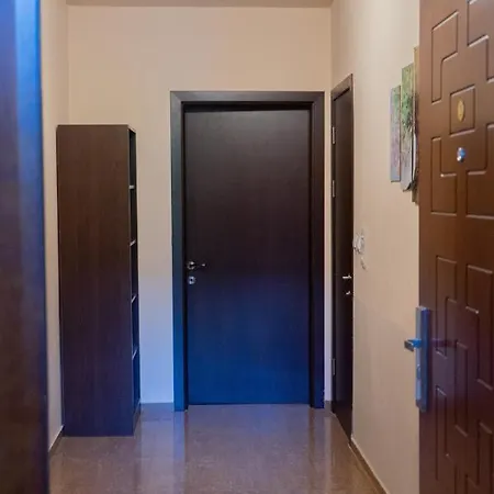 езерото Appartamento Tryavna