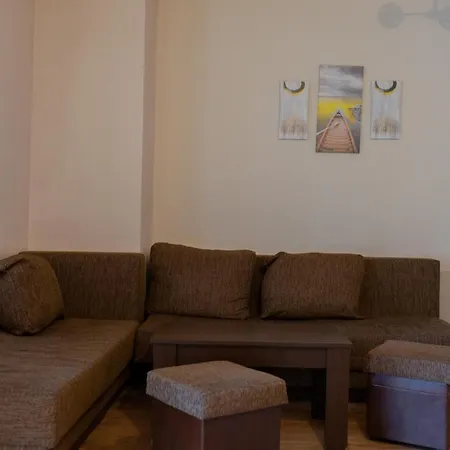 езерото * Tryavna