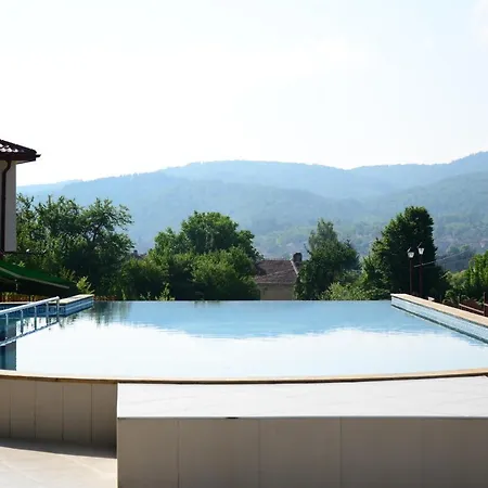 езерото * Tryavna